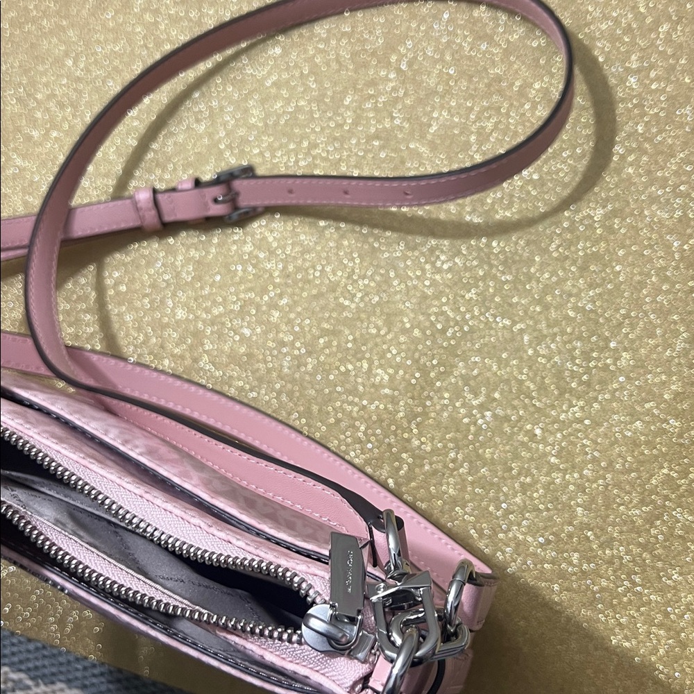 New Michael Kors Jet Set Small Pochette Nylon Crossbody - Picture 16 of 17